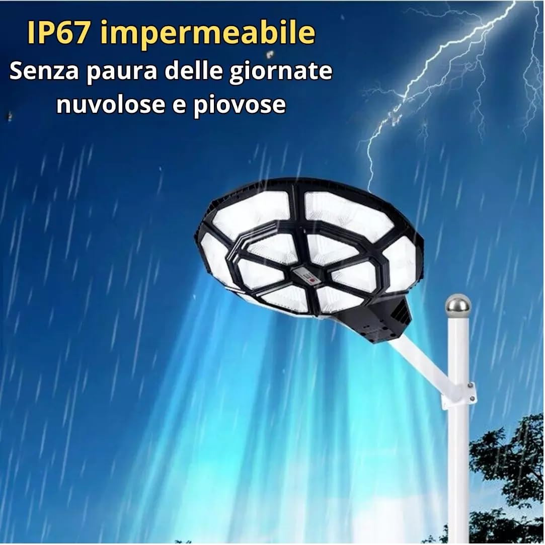 Generico Lampione Solare Led Esterno crepuscolare, lampada Giardino 1500 Watt forma Ufo con Telecomando ed asta, Sensore di Movimento e Crepuscolare, Luce Bianco Fredda, Impermeabile IP 67 [Classe di efficienza energetica A+++]