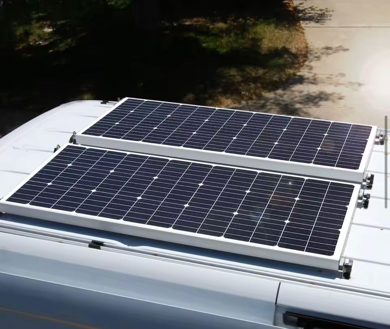 Pannello Solare Fotovoltaico Monocristallino 320W, 18V, Alta Efficienza per Camper, Casa, Baita e Barche, Modulo Solare con Cavo di Connessione